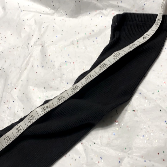 ALO Yoga Black Marble Goddess legging size S (4-6) - Picture 10 of 12